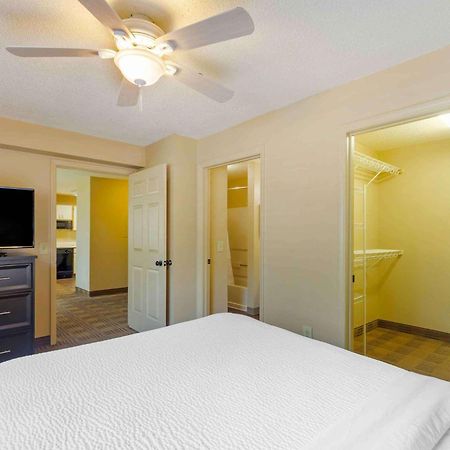 Extended Stay America Select Suites - Orlando - Lake Mary - 1040 Greenwood Blvd Zewnętrze zdjęcie