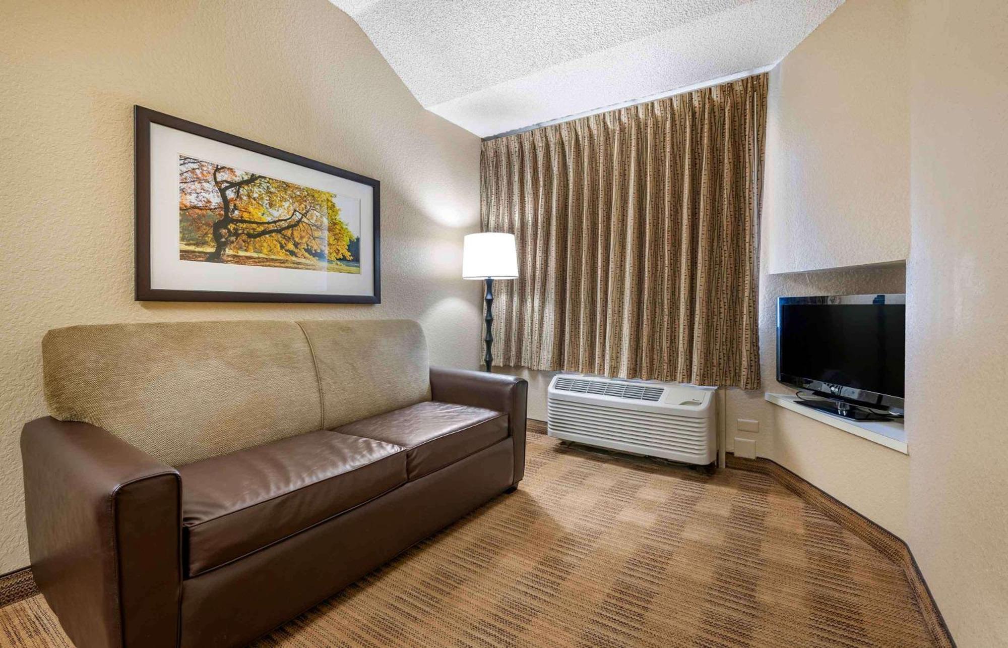 Extended Stay America Select Suites - Orlando - Lake Mary - 1040 Greenwood Blvd Zewnętrze zdjęcie