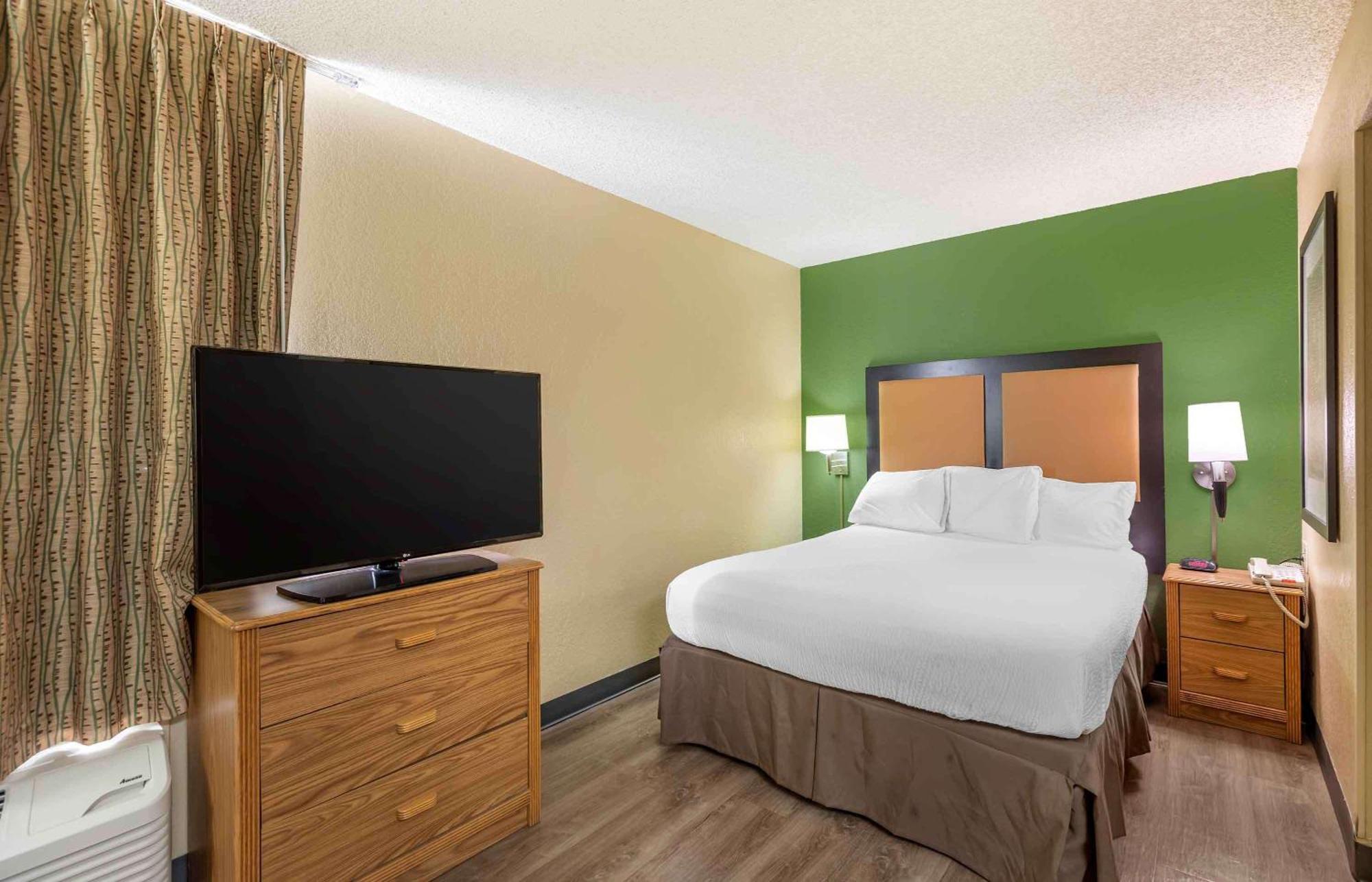 Extended Stay America Select Suites - Orlando - Lake Mary - 1040 Greenwood Blvd Zewnętrze zdjęcie